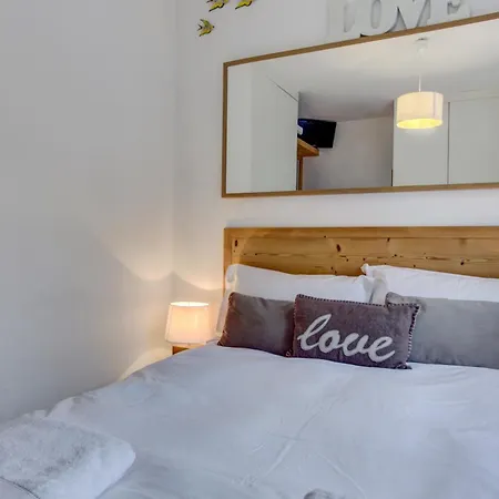 Minuit Apartment Morzine